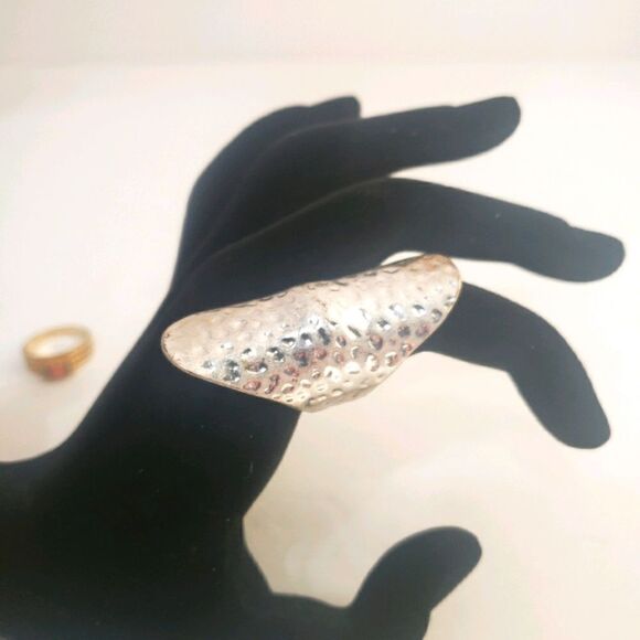 Silver tone ring - Picture 1 of 5